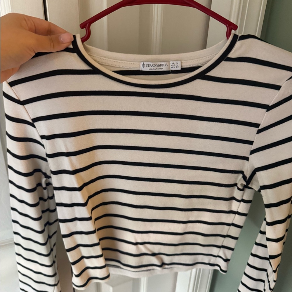 Stradivarius Black and White Striped Long Sleeve Top